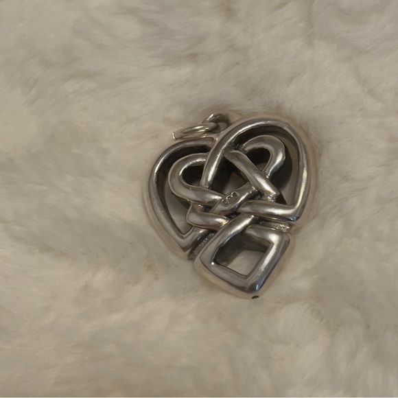 Authentic sterling silver heart shaped pendant - Picture 3 of 3